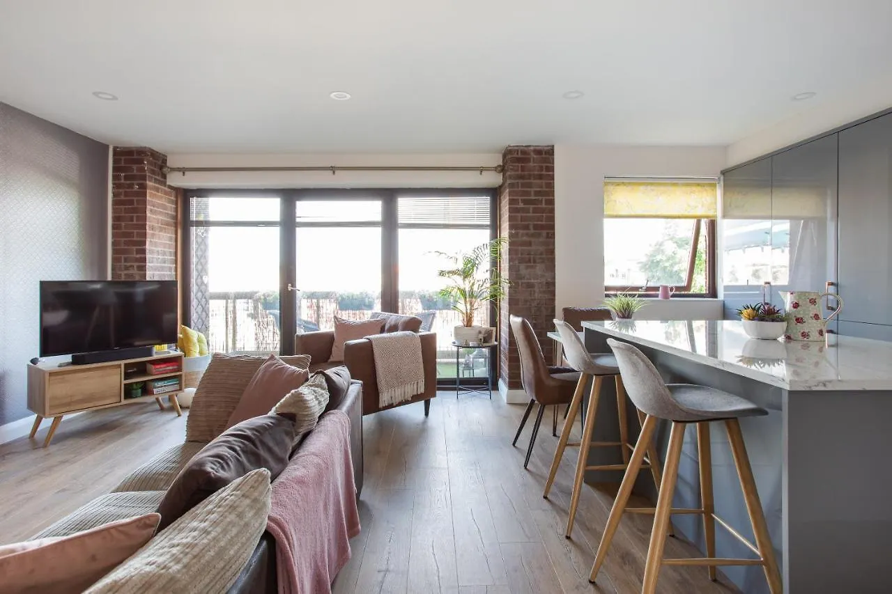 New Lisburn Road Apartment - Free Parking Belfast 0*,  United Kingdom