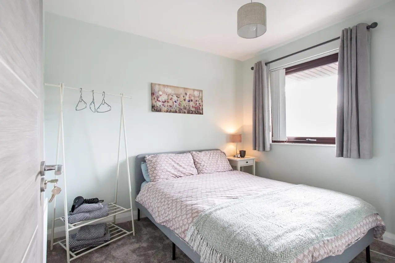 New Lisburn Road Apartment - Free Parking Belfast